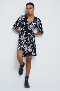 Γυναικεία Φορέματα Φόρεμα Medicine μαύρο