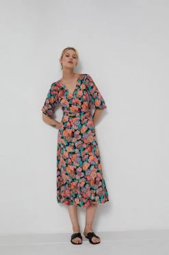 Γυναικεία Φορέματα Medicine - Φόρεμα Essential πολύχρωμο -Φτηνός Medicine Κατάστημα unnamed file 2185