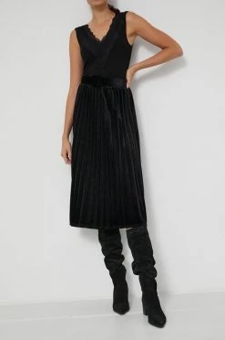 Γυναικεία Φούστες Medicine - Φούστα Bloom Vibration μαύρο -Φτηνός Medicine Κατάστημα unnamed file 290